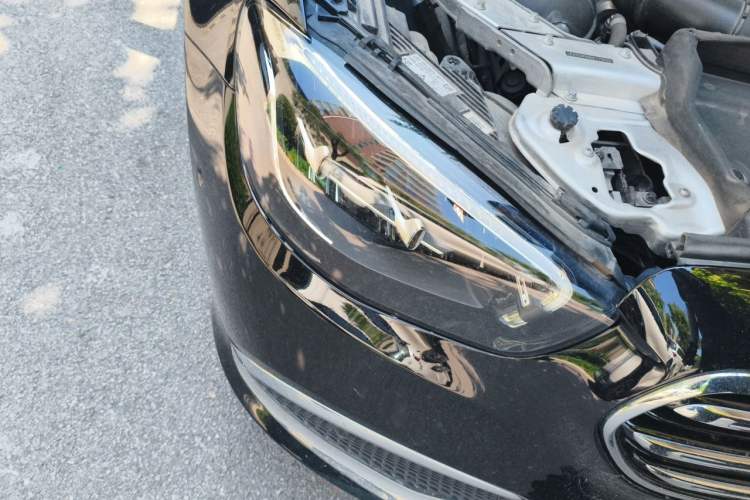 Used Mercedes-Benz E-Class New Energy 2022 Facelift E 350 e L Plug-in Hybrid Sedan Right Front Headlight