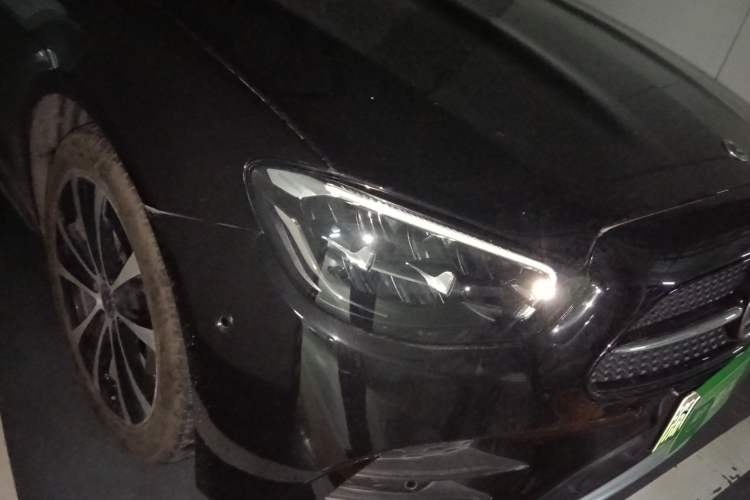 Used Mercedes-Benz E-Class New Energy 2022 E 350 e L Plug-in Hybrid Sports Sedan Right Front Headlight