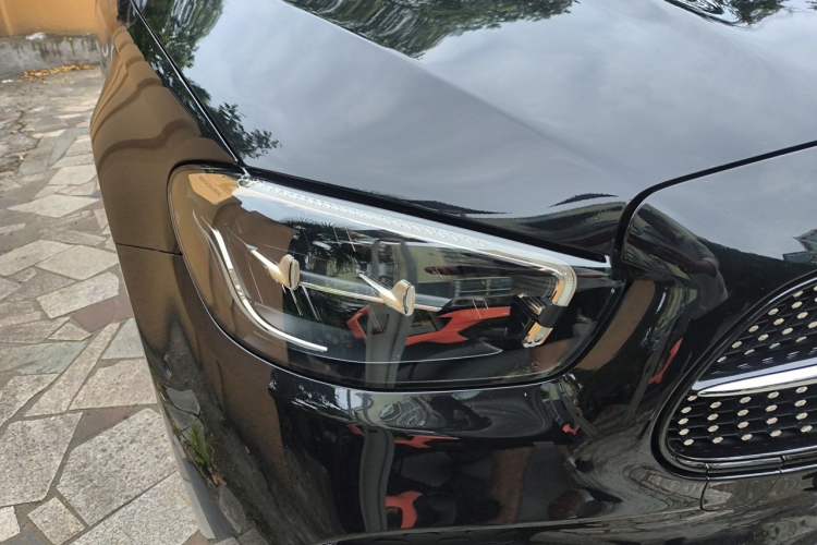 Used Mercedes-Benz E-Class New Energy 2022 Restyled E 350 e L Plug-in Hybrid Sports Sedan Right Front Headlight