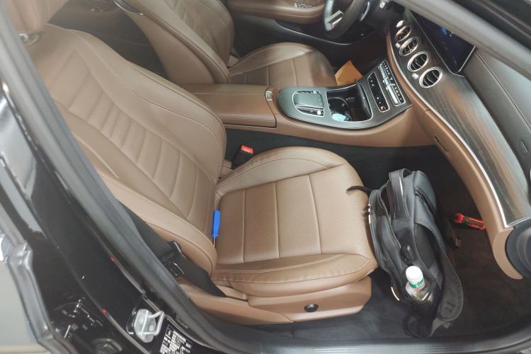 Used Mercedes-Benz E-Class New Energy 2022 Second Facelift E 350 e L Plug-in Hybrid Sports Sedan Right Front Seat