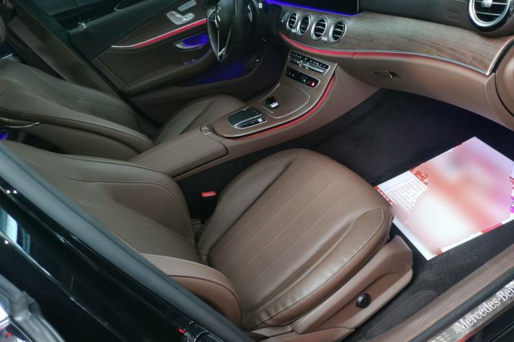 Used Mercedes-Benz E-Class New Energy 2022 Second Facelift E 350 e L Plug-in Hybrid Sedan Right Front Seat