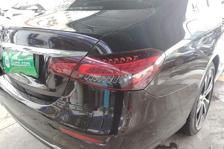 Used Mercedes-Benz E-Class New Energy 2022 Restyled E 350 e L Plug-in Hybrid Sedan Right Rear Taillight