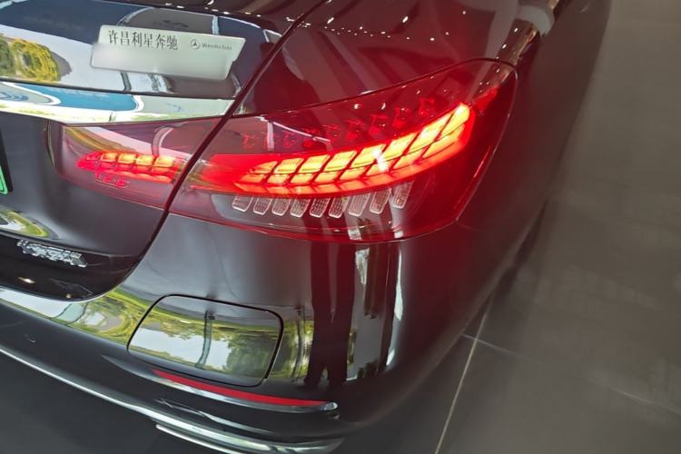 Used Mercedes-Benz E-Class New Energy 2022 Second Facelift E 350 e L Plug-in Hybrid Sedan Right Rear Taillight