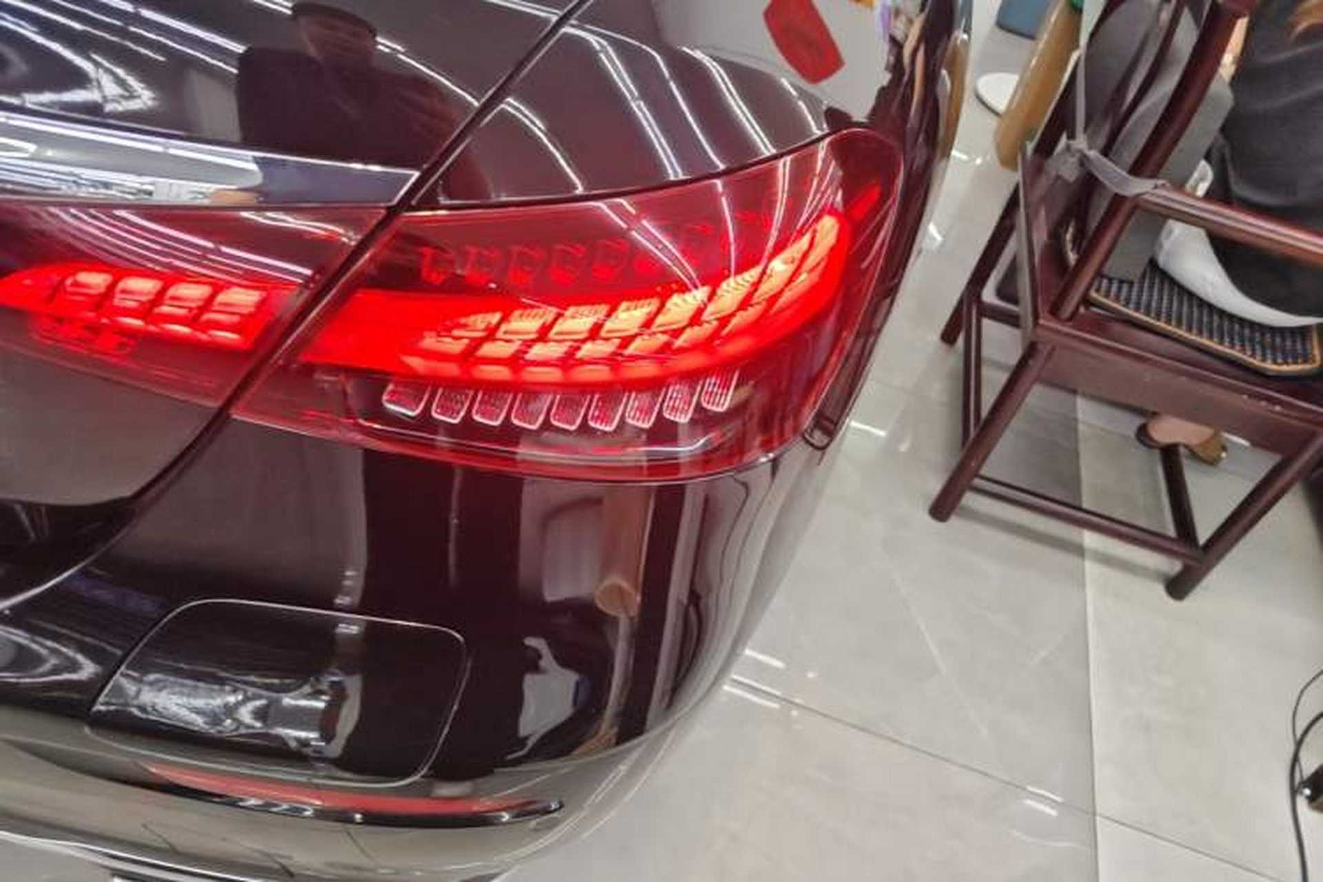Used Mercedes-Benz E-Class New Energy 2022 Facelift E 350 e L Plug-in Hybrid Sedan Right Rear Taillight