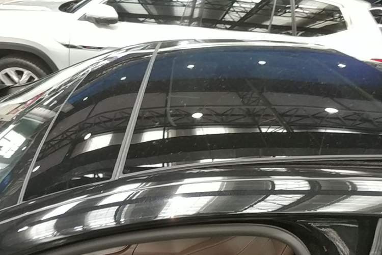 Used Mercedes-Benz E-Class New Energy 2022 Restyled E 350 e L Plug-in Hybrid Sedan Roof