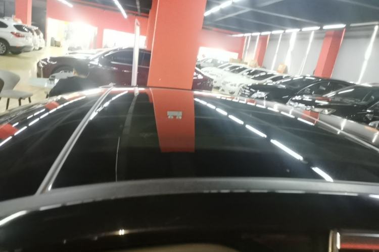 Used Mercedes-Benz E-Class New Energy 2022 Second Facelift E 350 e L Plug-in Hybrid Sedan Roof