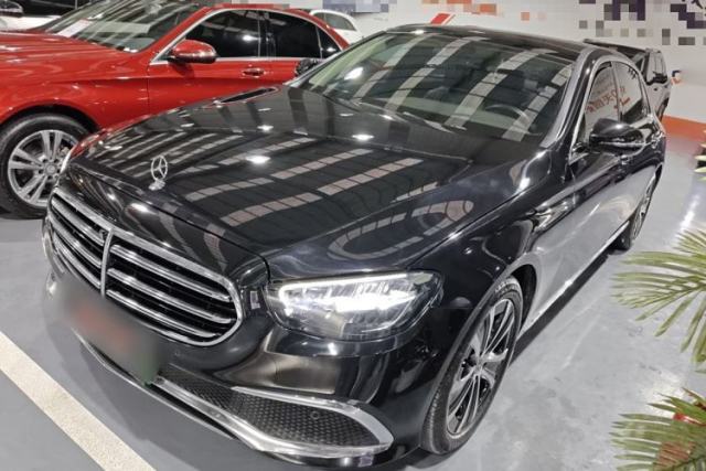 Mercedes-Benz E-Class New Energy 2022 Facelift E 350 e L Plug-in Hybrid Sedan usata