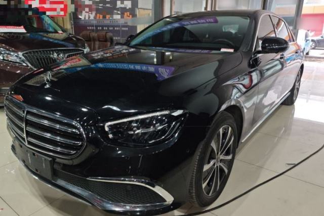 Ojetý Mercedes-Benz E-Class New Energy 2022 Restyled E 350 e L Plug-in Hybrid Sedan