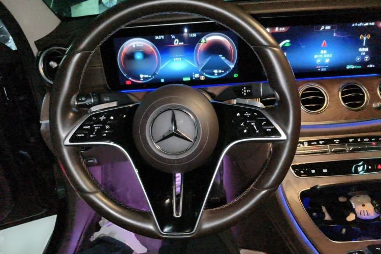 Used Mercedes-Benz E-Class New Energy 2022 Facelift E 350 e L Plug-in Hybrid Sedan Steering Wheel