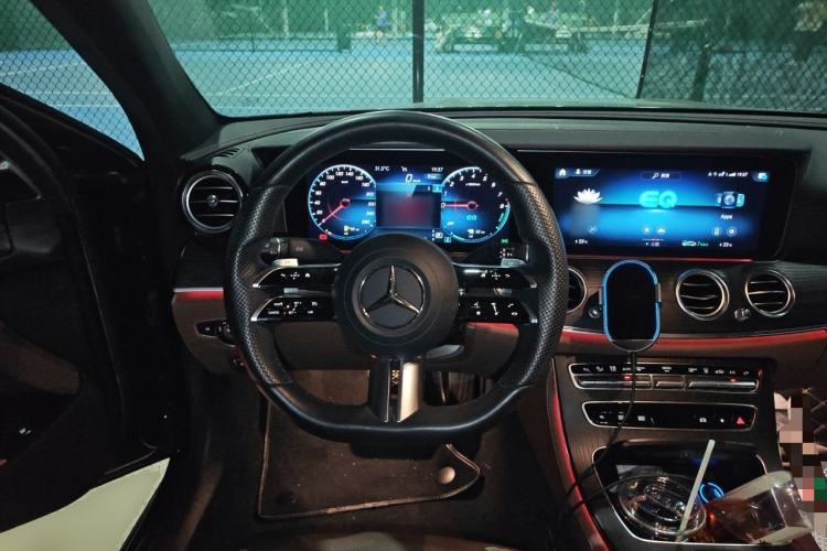 Used Mercedes-Benz E-Class New Energy 2022 Restyled E 350 e L Plug-in Hybrid Sports Sedan Steering Wheel