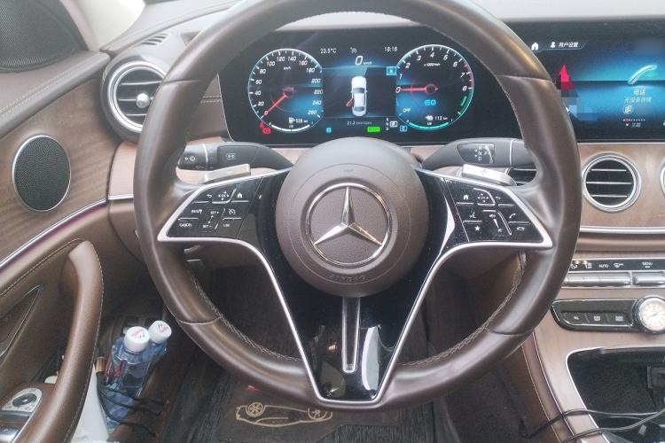 Used Mercedes-Benz E-Class New Energy 2022 Second Facelift E 350 e L Plug-in Hybrid Sedan Steering Wheel