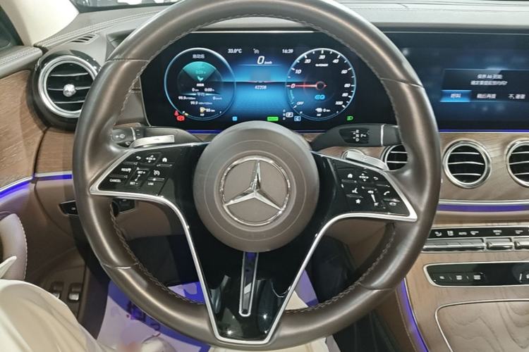 Used Mercedes-Benz E-Class New Energy 2022 Facelift E 350 e L Plug-in Hybrid Sedan Steering Wheel