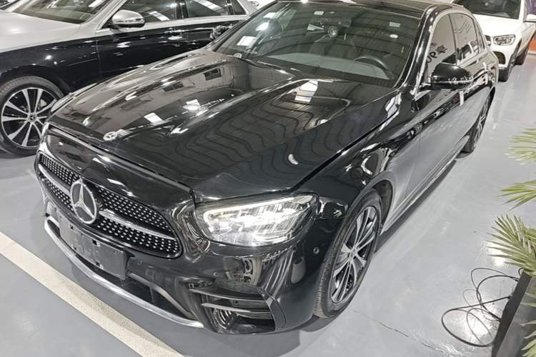 Used Mercedes-Benz E-Class New Energy 2022 Restyled E 350 e L Plug-in Hybrid Sports Sedan Guazi used car, China used car export, Used car for sale, Used cars, Cheapest cars for sale