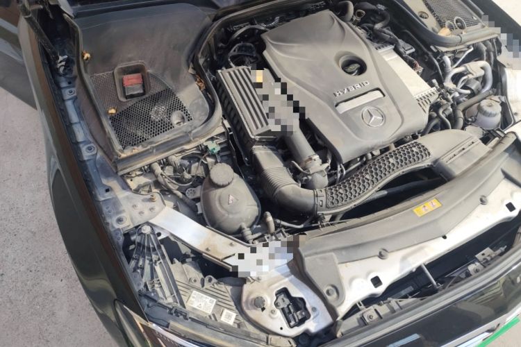 Used Mercedes-Benz E-Class New Energy 2022 Restyled E 350 e L Plug-in Hybrid Sports Sedan Engine Bay Right