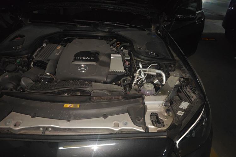 Used Mercedes-Benz E-Class New Energy 2022 Restyled E 350 e L Plug-in Hybrid Sedan Engine Bay Left