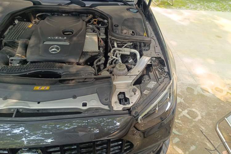 Used Mercedes-Benz E-Class New Energy 2022 Restyled E 350 e L Plug-in Hybrid Sports Sedan Engine Bay Left