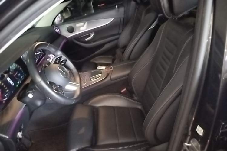 Used Mercedes-Benz E-Class New Energy 2022 Restyled E 350 e L Plug-in Hybrid Sports Sedan Left Front Seat