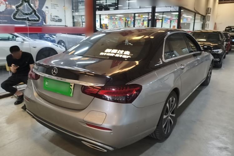 Used Mercedes-Benz E-Class New Energy 2022 E 350 e L Plug-in Hybrid Sedan Rear Right 45 Deg