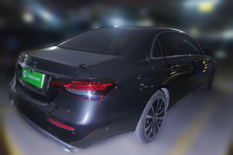Used Mercedes-Benz E-Class New Energy 2022 Restyled E 350 e L Plug-in Hybrid Sedan Rear Right 45 Deg