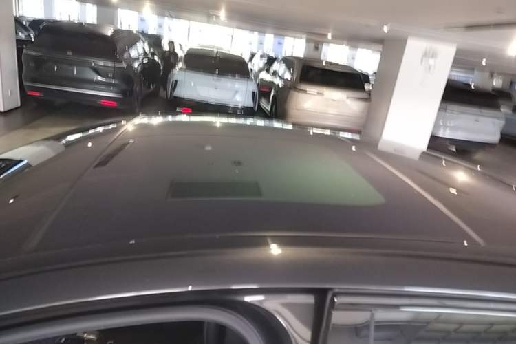 Used Mercedes-Benz E-Class New Energy 2022 Restyled E 350 e L Plug-in Hybrid Sports Sedan Roof