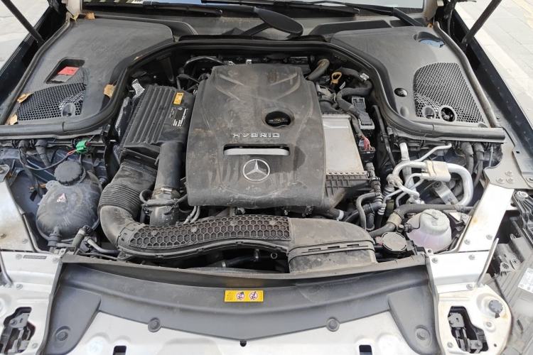 Used Mercedes-Benz E-Class New Energy 2022 E 350 e L Plug-in Hybrid Sedan Engine Bay