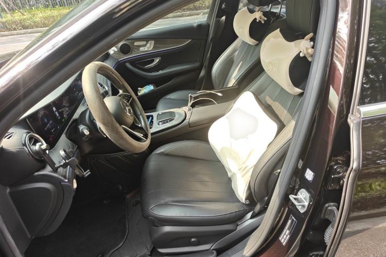 Used Mercedes-Benz E-Class New Energy 2022 E 350 e L Plug-in Hybrid Sedan Left Front Seat