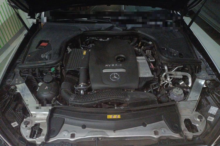 Used Mercedes-Benz E-Class New Energy 2022 Restyled E 350 e L Plug-in Hybrid Sports Sedan Engine Bay