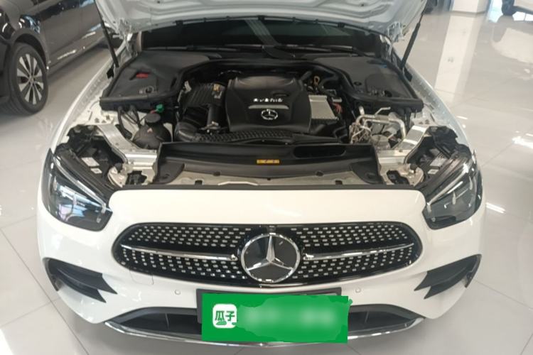 Used Mercedes-Benz E-Class New Energy 2022 Restyled E 350 e L Plug-in Hybrid Sports Sedan Engine Bay