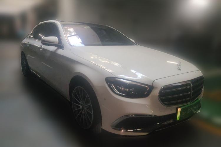 Used Mercedes-Benz E-Class New Energy 2022 Second Facelift E 350 e L Plug-in Hybrid Sedan Front Right 45 Deg