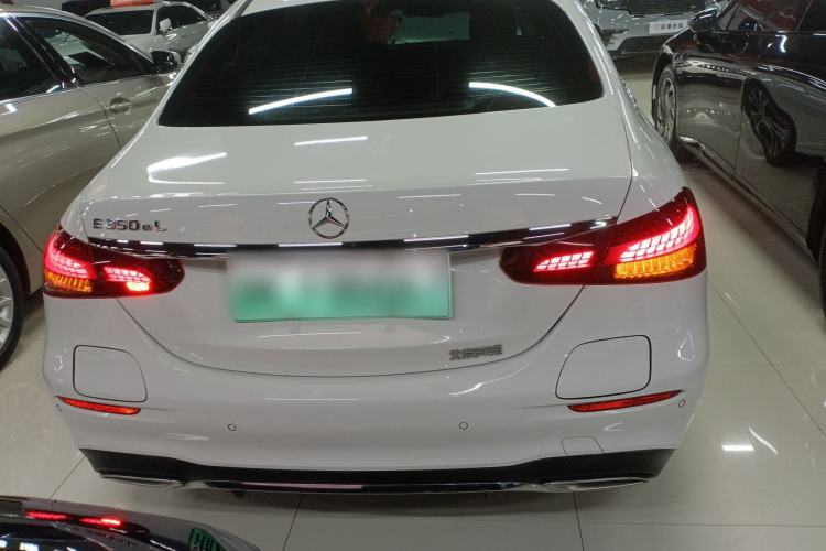 Used Mercedes-Benz E-Class New Energy 2022 Restyled E 350 e L Plug-in Hybrid Sports Sedan Rear