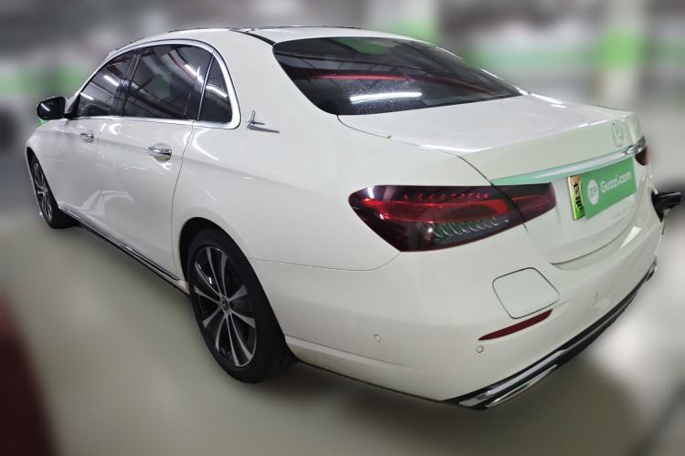 Used Mercedes-Benz E-Class New Energy 2022 E 350 e L Plug-in Hybrid Sedan Rear Left 45 Deg