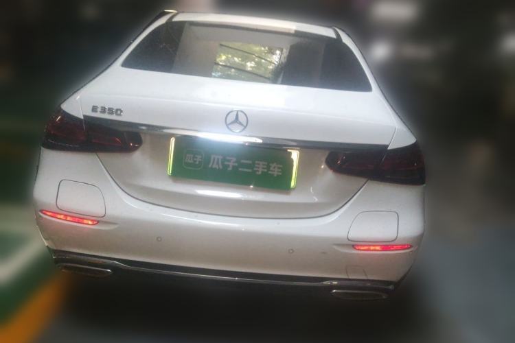 Used Mercedes-Benz E-Class New Energy 2022 Second Facelift E 350 e L Plug-in Hybrid Sedan Rear