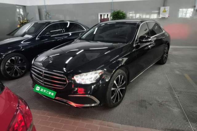 Mercedes-Benz E-Class New Energy 2023 E 350 e L Plug-in Hybrid Sedan usata