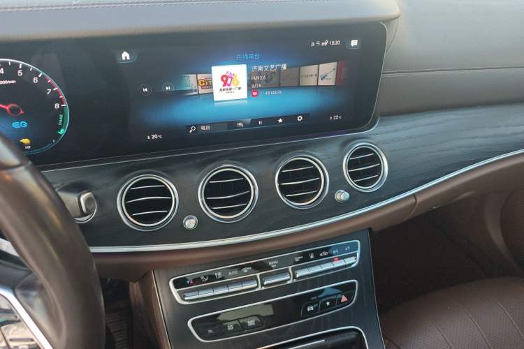 Used Mercedes-Benz E-Class New Energy 2023 E 350 e L Plug-in Hybrid Sedan Audio And AC Panel