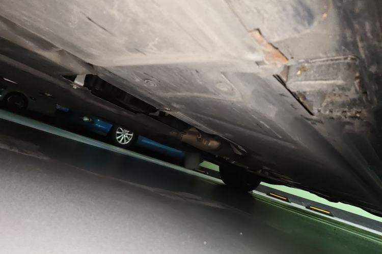 Used Mercedes-Benz E-Class New Energy 2023 E 350 e L Plug-in Hybrid Sedan Chassis Front Left