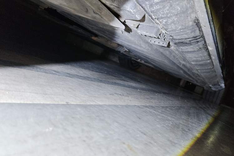 Used Mercedes-Benz E-Class New Energy 2023 E 350 e L Plug-in Hybrid Sports Sedan Chassis Front Left