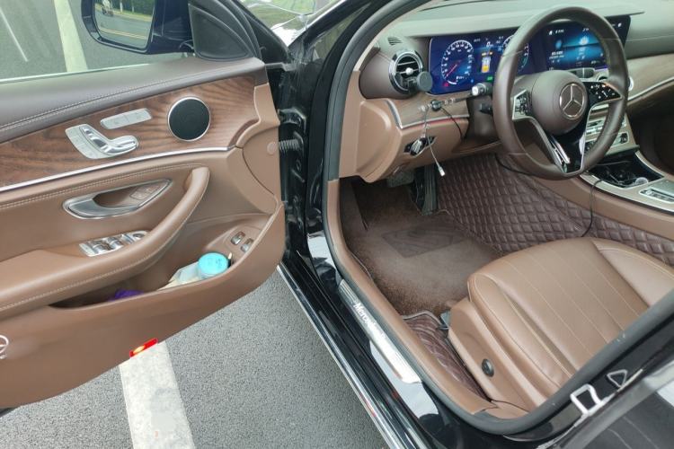 Used Mercedes-Benz E-Class New Energy 2023 E 350 e L Plug-in Hybrid Sedan Driver Seat