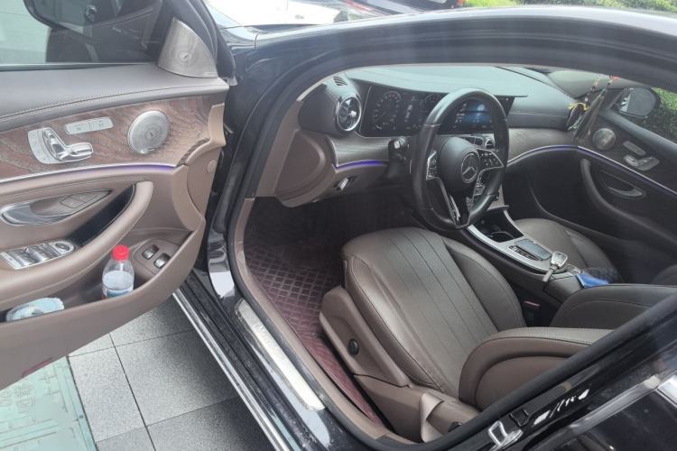 Used Mercedes-Benz E-Class New Energy 2023 E 350 e L Plug-in Hybrid Sedan Driver Seat