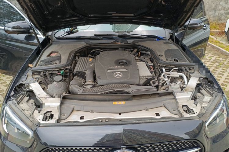 Used Mercedes-Benz E-Class New Energy 2023 E 350 e L Plug-in Hybrid Sports Sedan Engine Bay