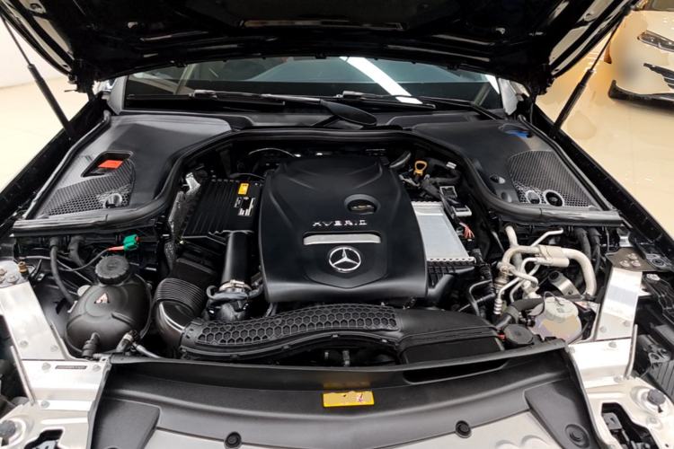Used Mercedes-Benz E-Class New Energy 2023 E 350 e L Plug-in Hybrid Sedan Engine Bay