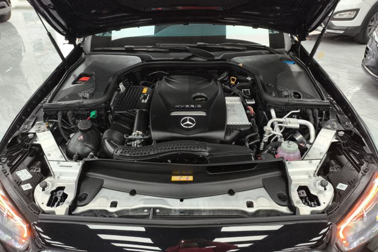 Used Mercedes-Benz E-Class New Energy 2023 E 350 e L Plug-in Hybrid Sedan Engine Bay