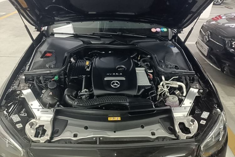 Used Mercedes-Benz E-Class New Energy 2023 E 350 e L Plug-in Hybrid Sedan Engine Bay