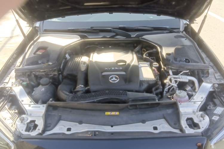 Used Mercedes-Benz E-Class New Energy 2023 E 350 e L Plug-in Hybrid Sedan Engine Bay