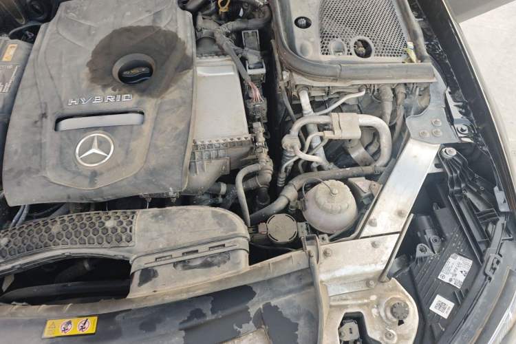 Used Mercedes-Benz E-Class New Energy 2023 E 350 e L Plug-in Hybrid Sedan Engine Bay Left
