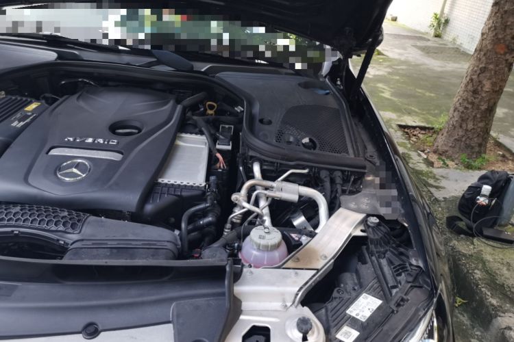 Used Mercedes-Benz E-Class New Energy 2023 E 350 e L Plug-in Hybrid Sedan Engine Bay Left