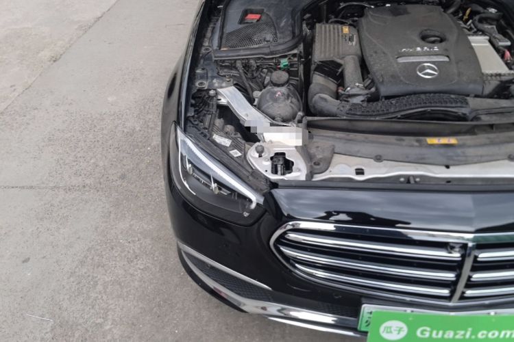 Used Mercedes-Benz E-Class New Energy 2023 E 350 e L Plug-in Hybrid Sedan Engine Bay Right