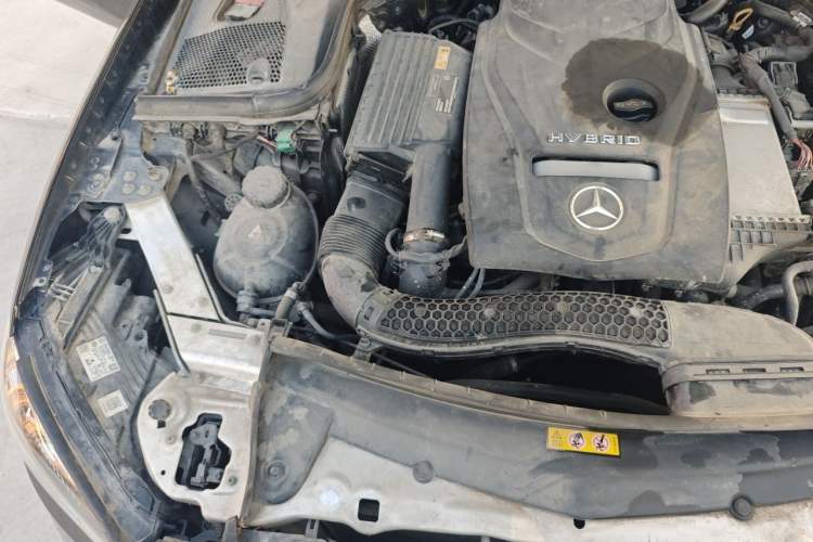Used Mercedes-Benz E-Class New Energy 2023 E 350 e L Plug-in Hybrid Sedan Engine Bay Right