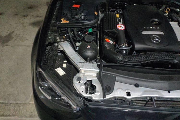 Used Mercedes-Benz E-Class New Energy 2023 E 350 e L Plug-in Hybrid Sedan Engine Bay Right