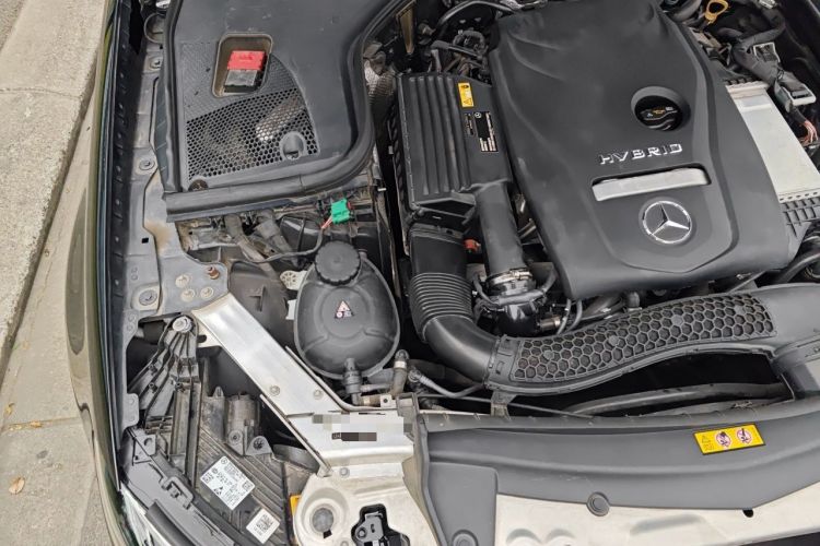 Used Mercedes-Benz E-Class New Energy 2023 E 350 e L Plug-in Hybrid Sedan Engine Bay Right