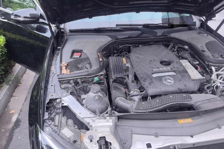 Used Mercedes-Benz E-Class New Energy 2023 E 350 e L Plug-in Hybrid Sedan Engine Bay Right